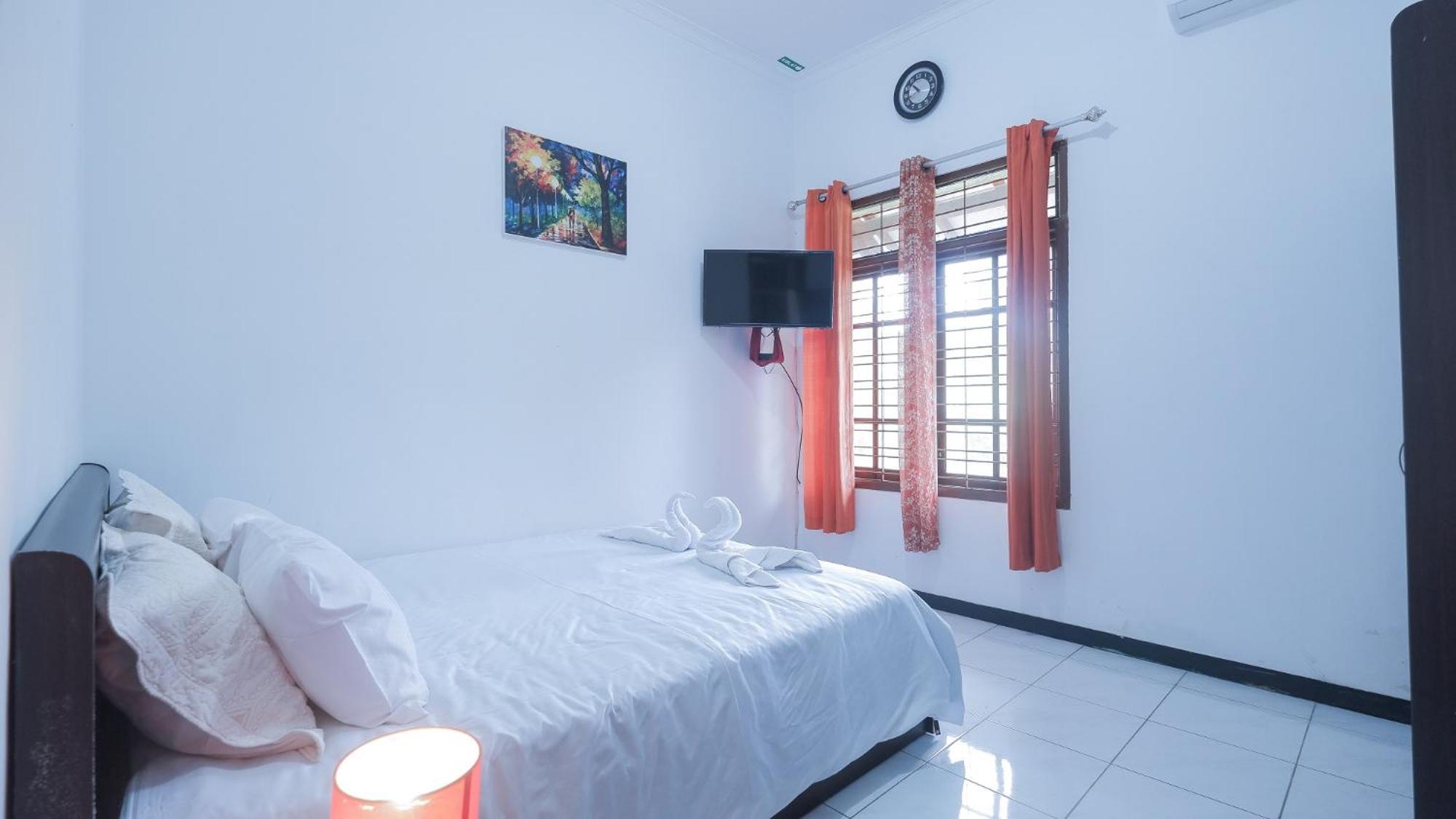 Villa Malang Puncak Buring Zewnętrze zdjęcie